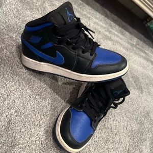 Size 4 Nike Jordans